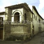 Poco distante da via Anicia, in via Umberto si può ammirare un'interessante edicola votiva: il Tempietto.
E' un piccolo monumento romanico-gotico del 1354,costruito forse in ricordo di un'antichissima chiesa, dedicata a San Feliciano e distrutta dal terremoto.
Photo Fabrizio Fiorenzano Norcia Umbria