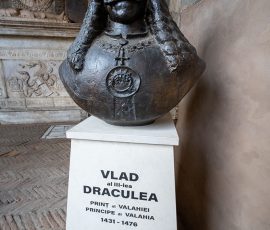 Monumental complex Santa Maria la Nova - Vlad Tepes III Dracula