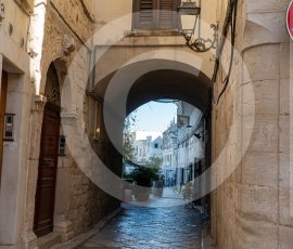 Italy, Trani - Alleys