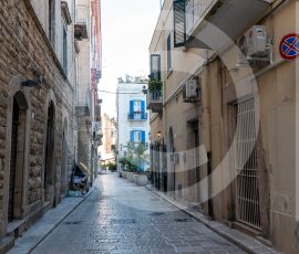 Italy, Trani - Via Annunziata